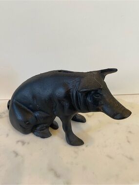 Vintage Black Cast Iron Sitting Pig Piggybank Doorstopper Farmhouse Decor